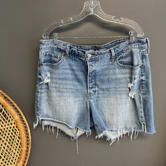 Old Navy Pants - Old Navy Lightwash Denim Cutoff Womens Plus Size 18 Blue Distressed Jean Shorts